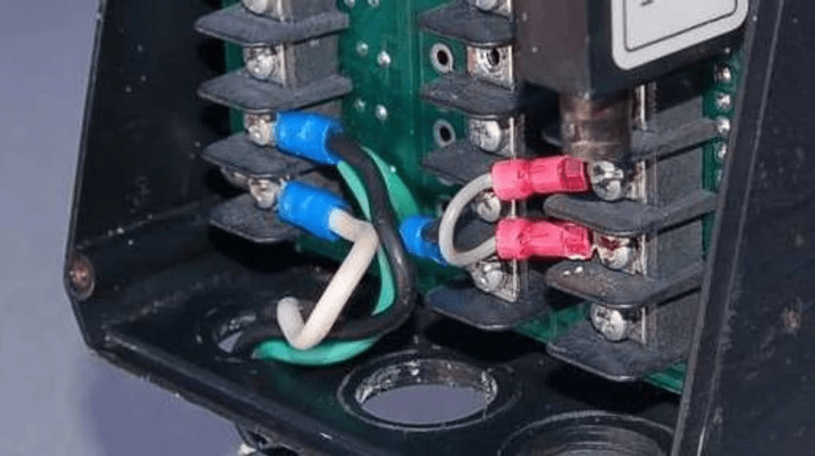 Montagem elétricas com uso de bornes. 12 FOTO 12